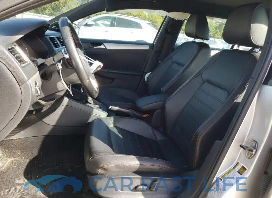 3VW4T7AJ6EM215988# 7