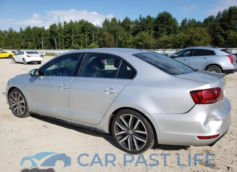 3VW4T7AJ6EM215988# 2