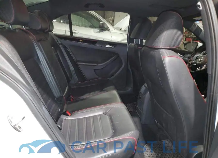 3VW4T7AJ6FM259037# 10