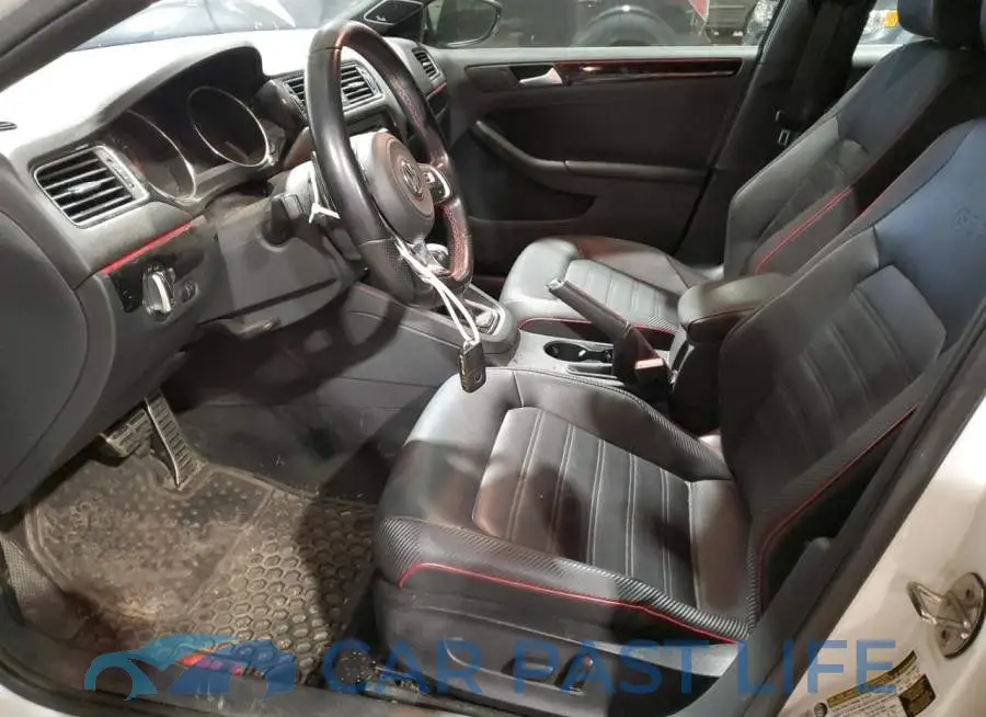 3VW4T7AJ6FM259037# 7