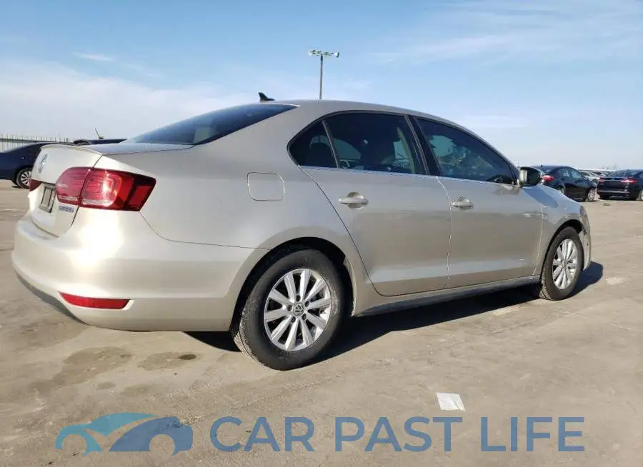 3VW637AJ4EM215125# 3