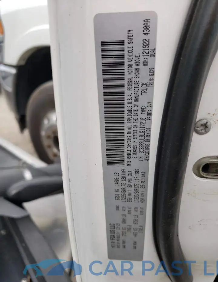 3C63RRJL8LG117218# 12