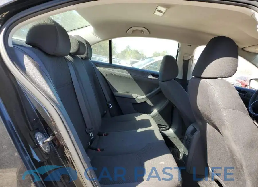 3VW2K7AJ1EM432651# 10