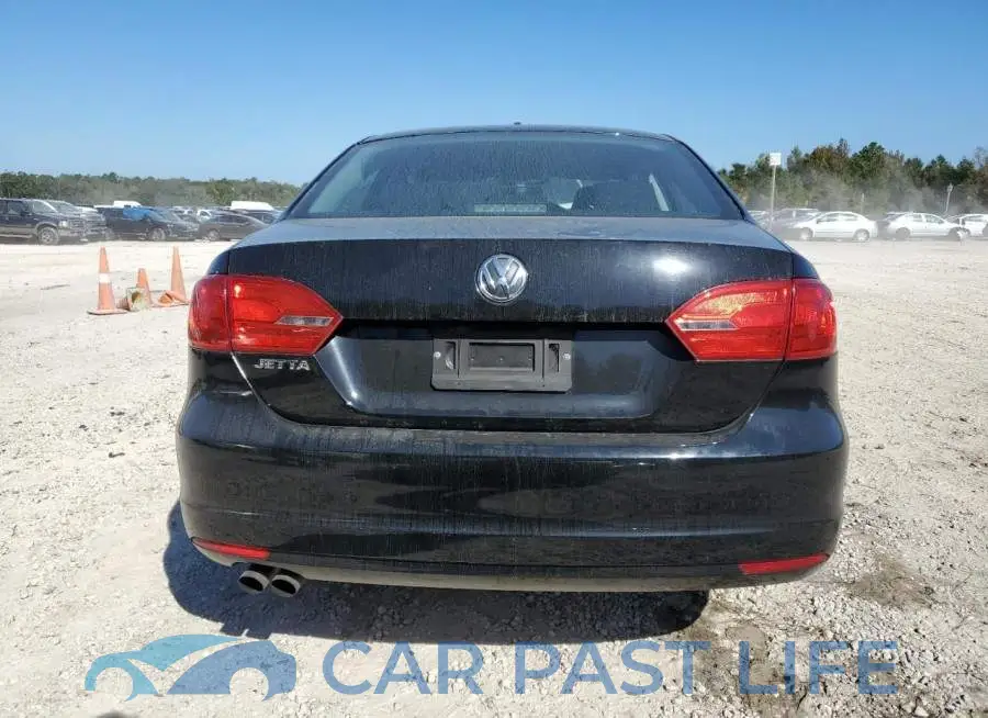 3VW2K7AJ1EM432651# 6