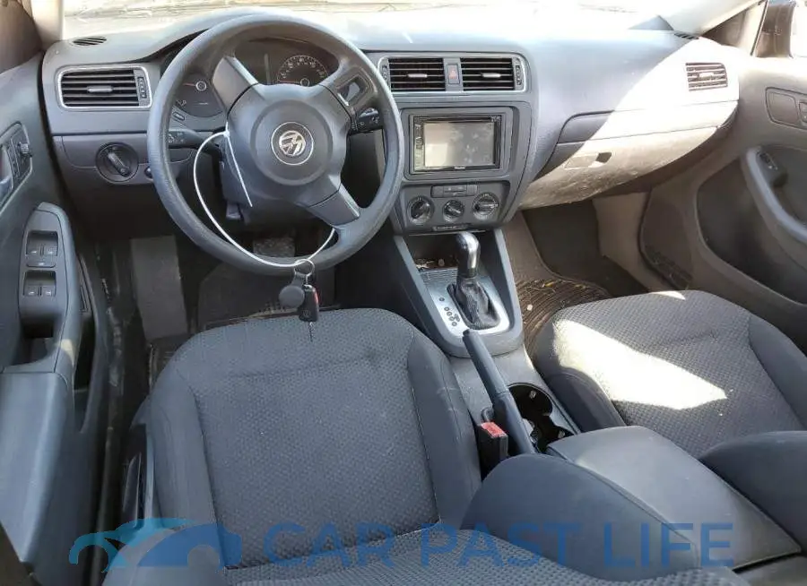 3VW2K7AJ1EM432651# 8