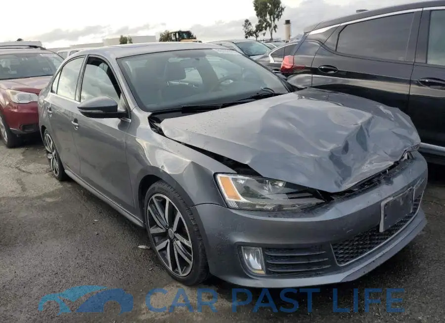 3VW4T7AJ9EM388856# 4