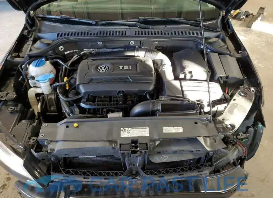 3VWD17AJ0EM370543# 11