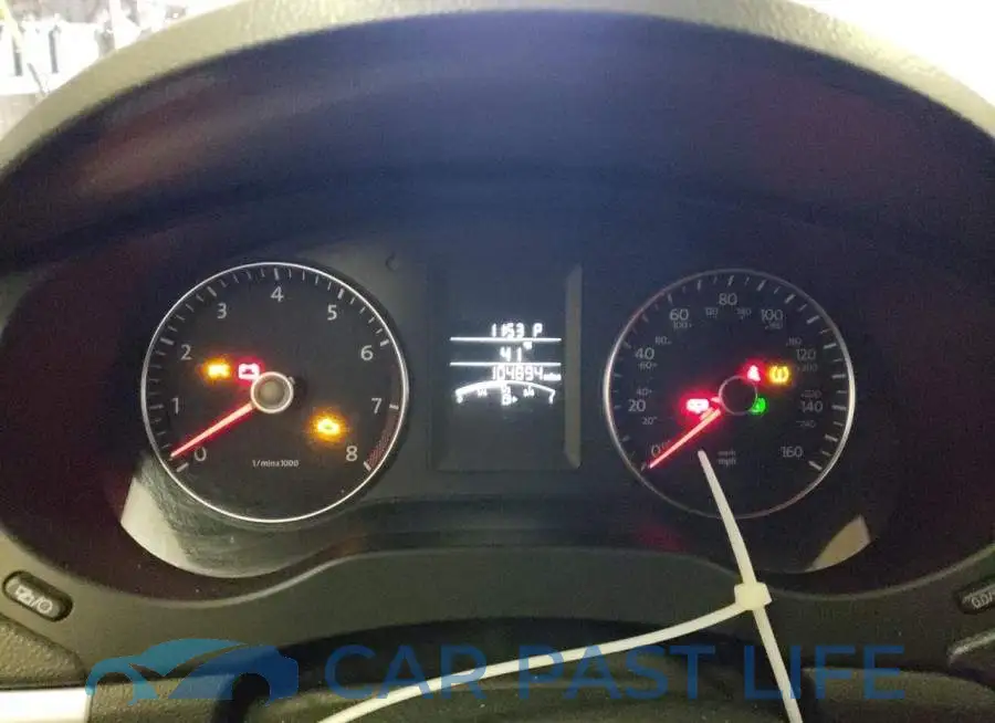 3VWD17AJ5EM327607# 9