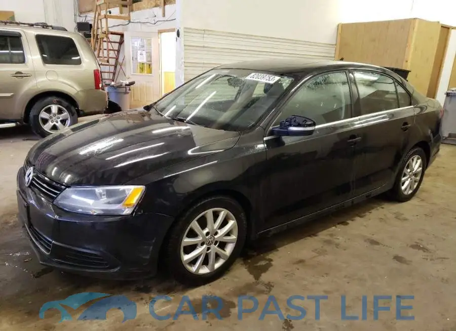 3VWD17AJ5EM327607# 1