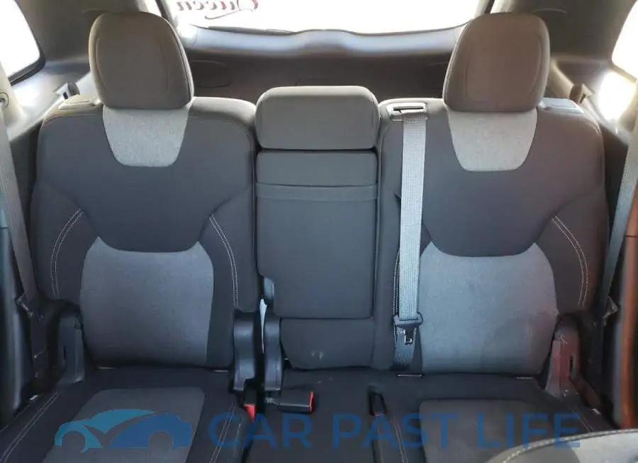1C4PJLCB7EW159595# 10