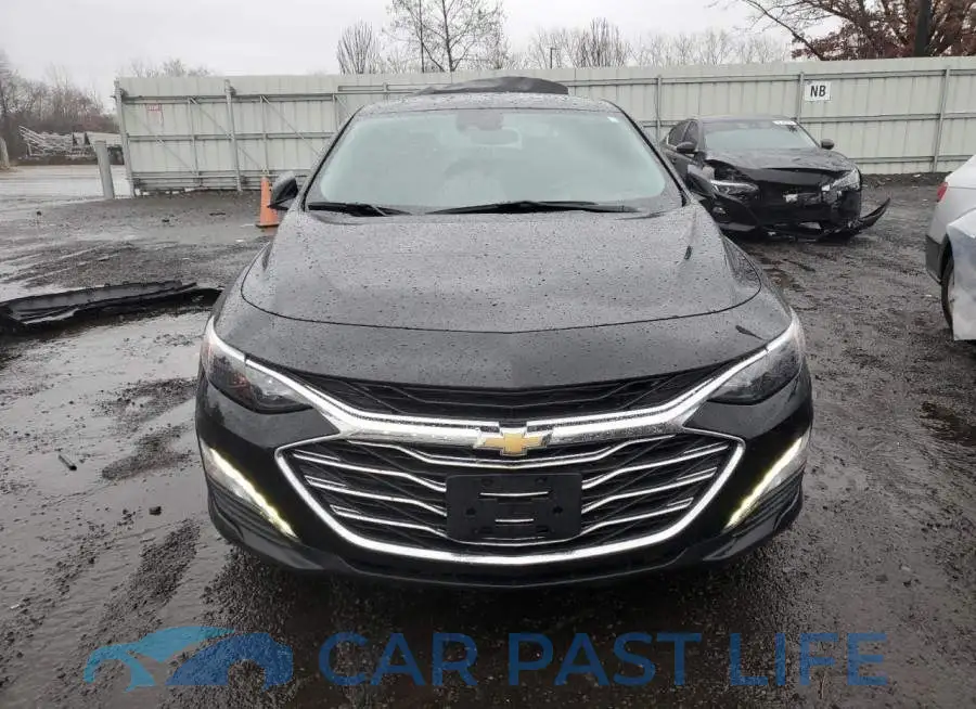 1G1ZD5ST2PF134072# 5