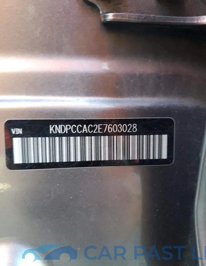 KNDPCCAC2E7603028# 12