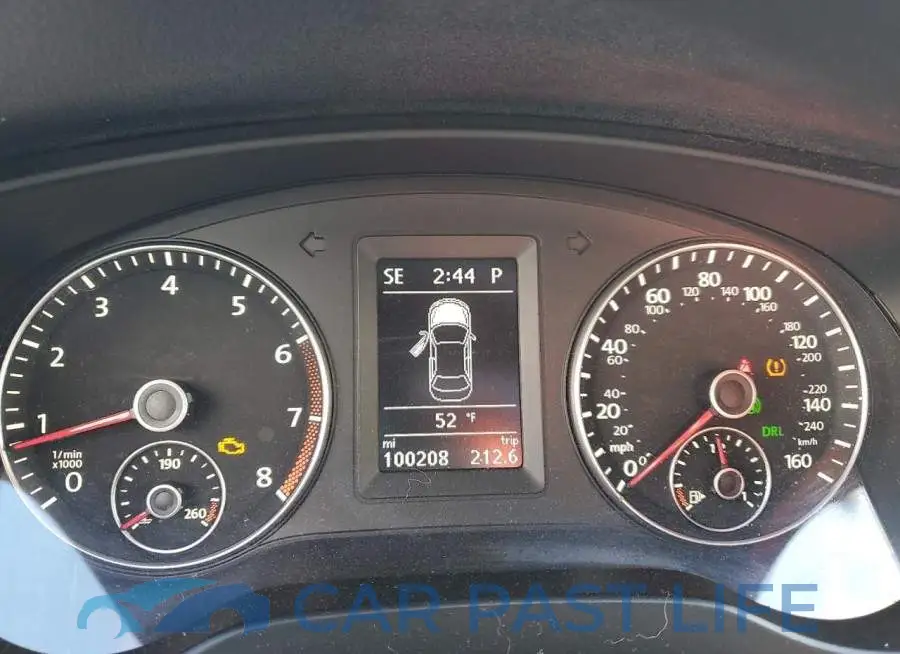 3VW4T7AJ6EM388524# 9
