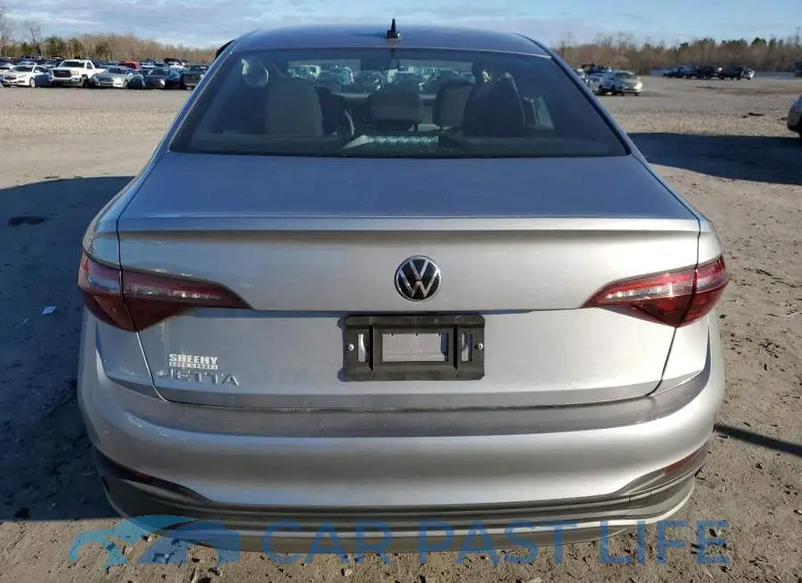 3VWAM7BU9NM028382# 6