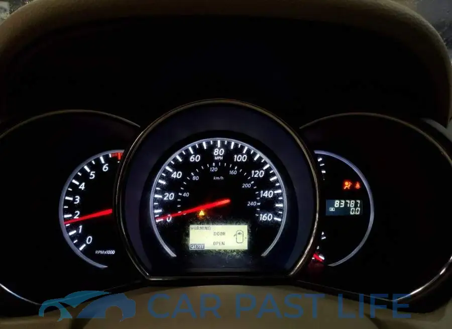 JN8AZ1MW8EW501550# 9