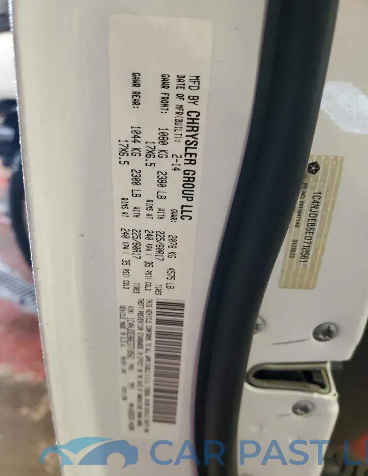 1C4NJDEB6ED718561# 14