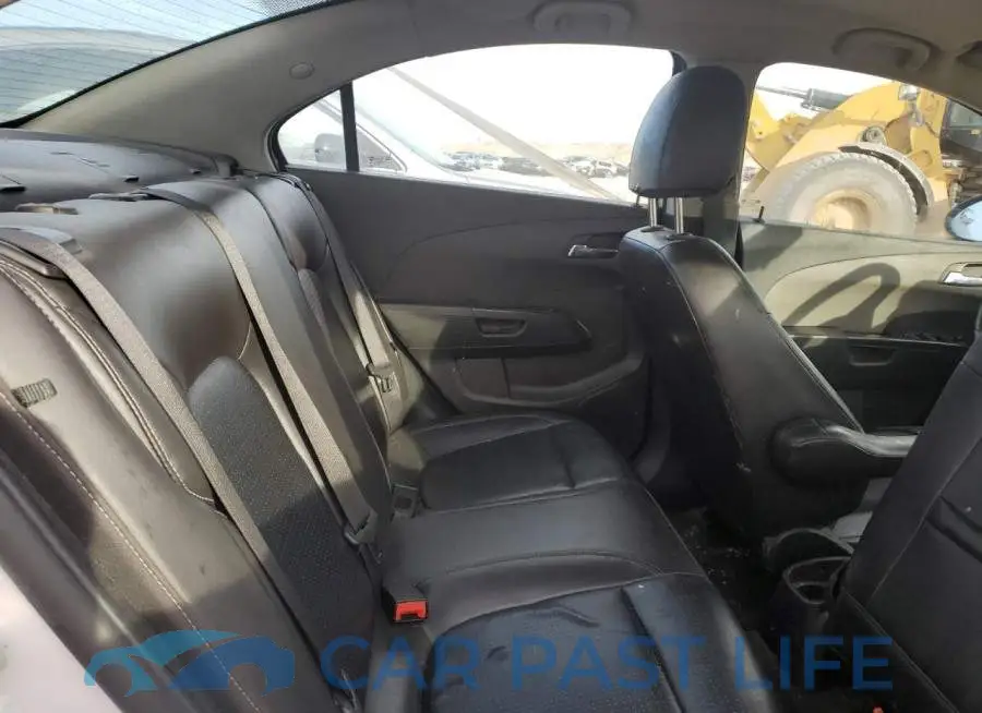 1G1JE5SG3E4125631# 10