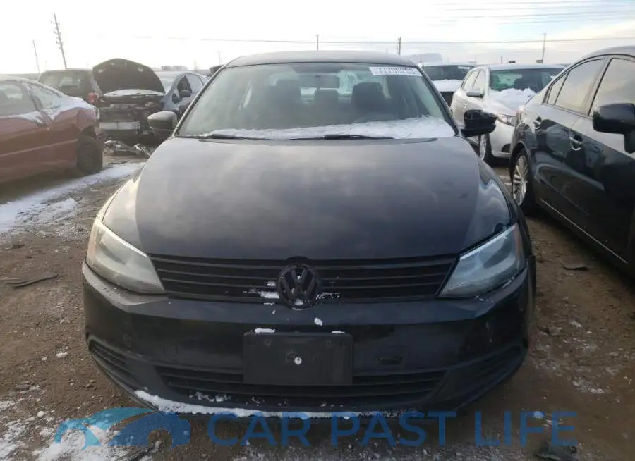 3VW2K7AJ7EM379082# 5