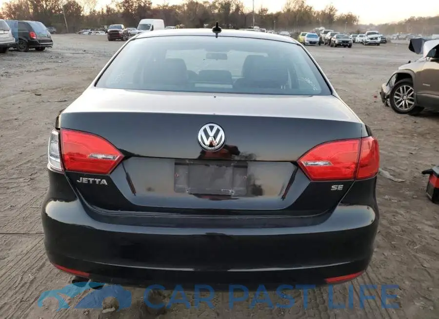 3VWD17AJ2EM361696# 6