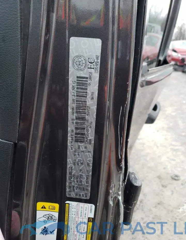 1C4HJXEG2JW309742# 13