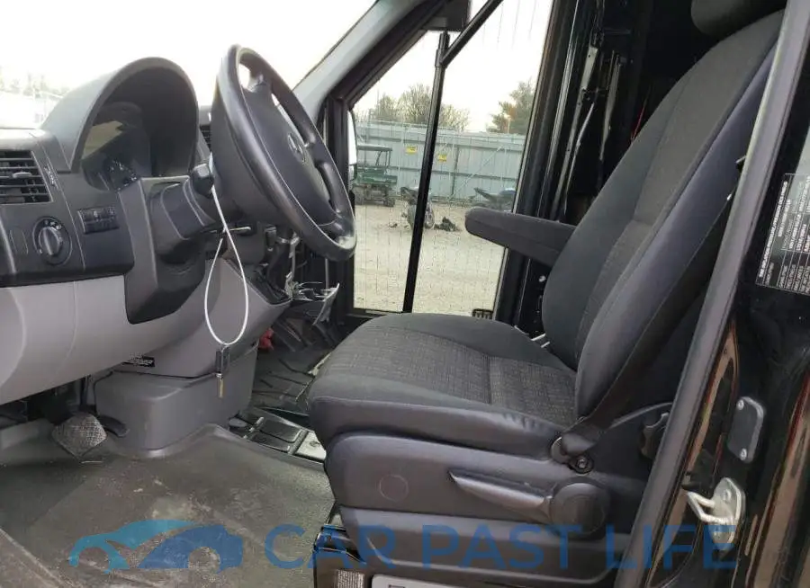 WD3PF4CBXF5952740# 7