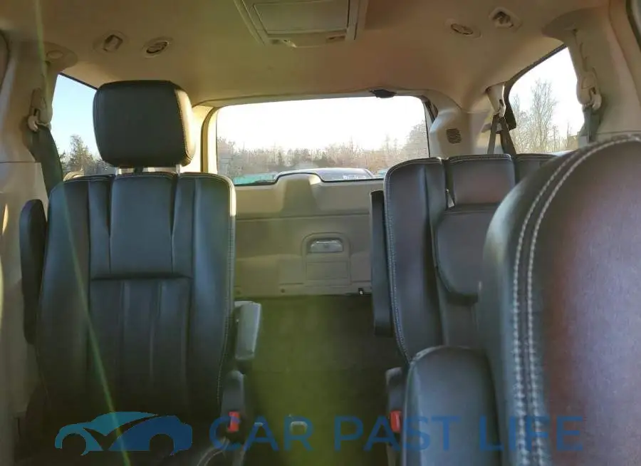 2C4RC1BG0ER382039# 10