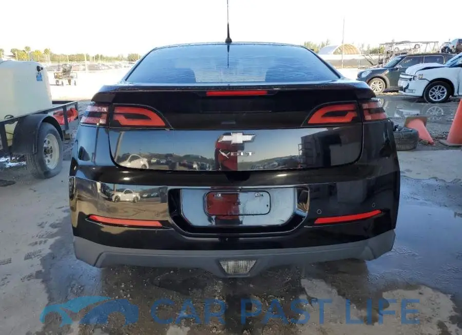 1G1RB6E46EU163597# 6
