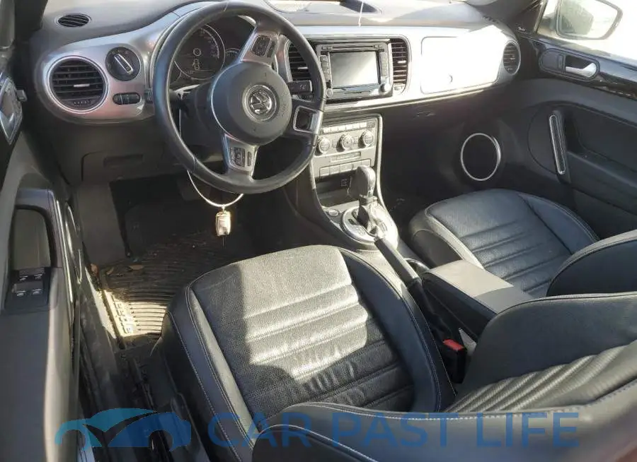 3VW517AT0EM818043# 8