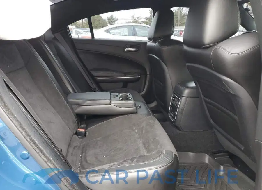 2C3CDXGJ0MH544268# 10