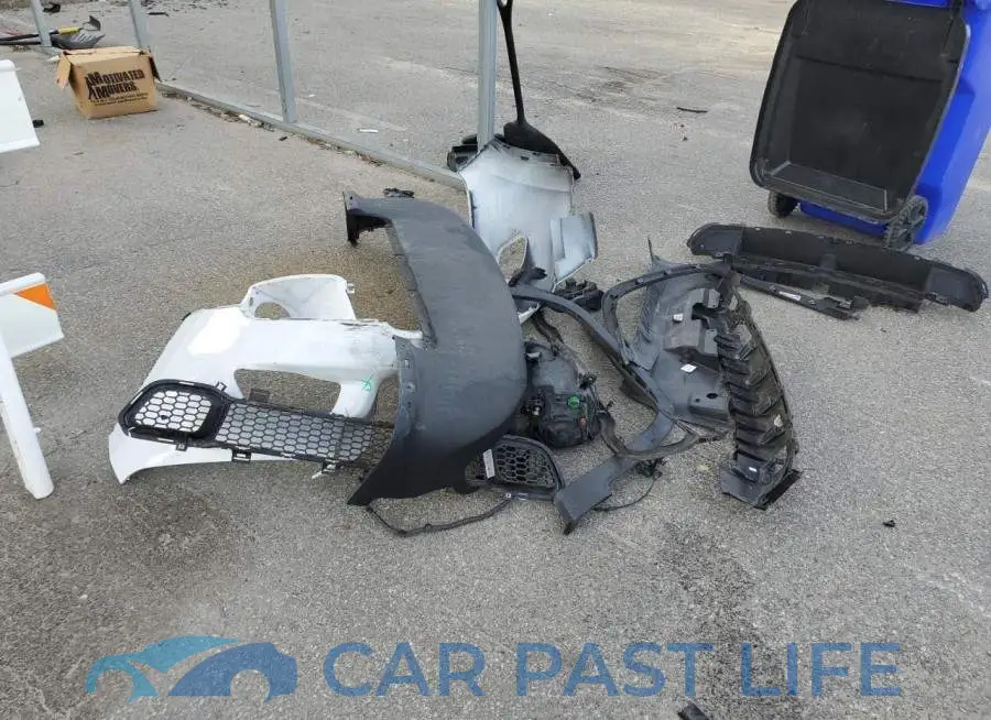 1C4PJMCB8FW529234# 13