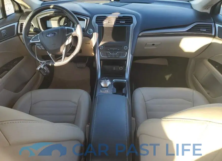 3FA6P0HD1HR321060# 8