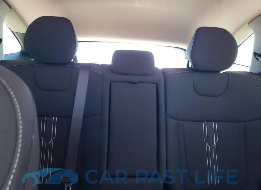5NMJBCAE3PH216820# 10
