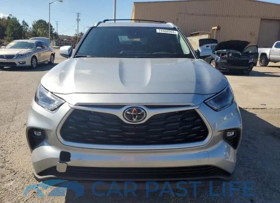 5TDKDRAH8PS030795# 5