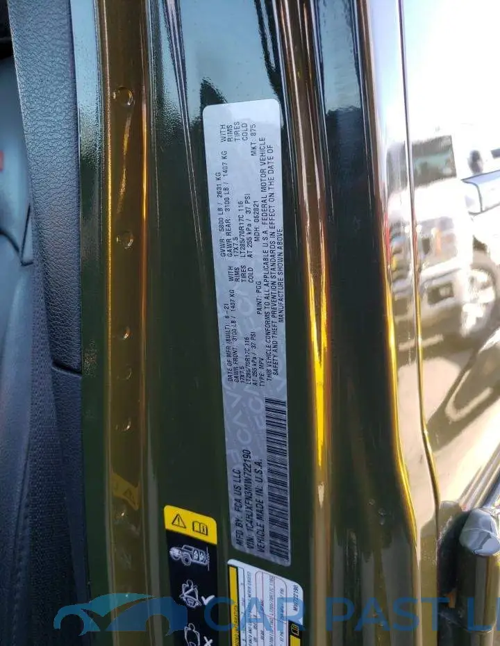 1C4HJXFN3MW722190# 12