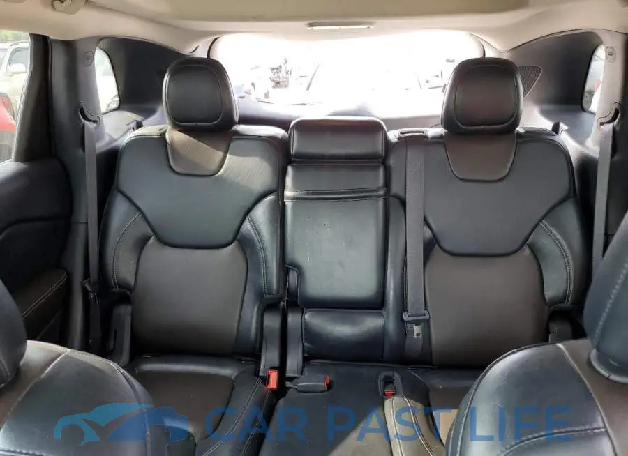 1C4PJMDX1JD570156# 10