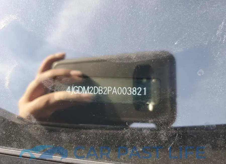 4JGDM2DB2PA003821# 12