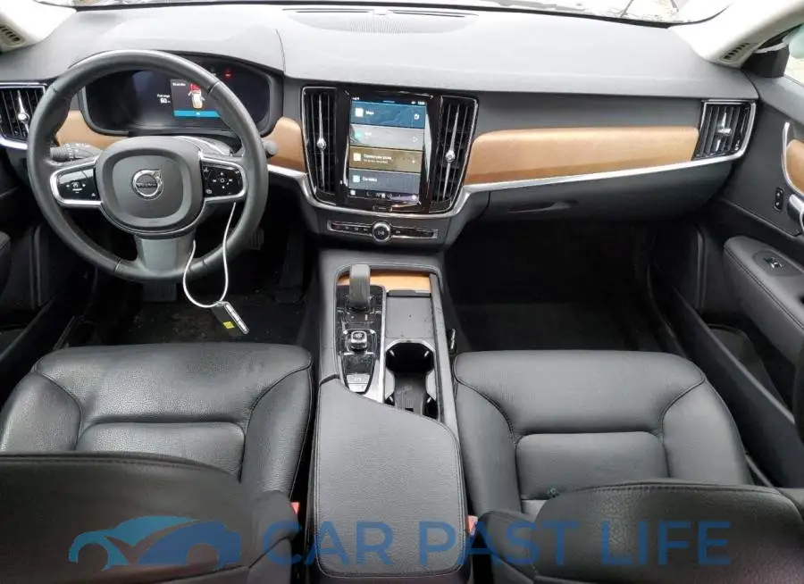 LVY062MK3NP252581# 8
