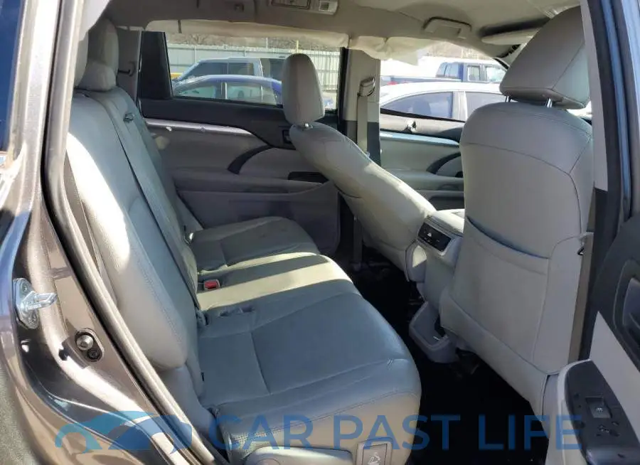 5TDZARFH6HS023961# 11