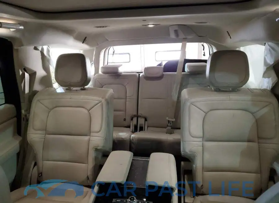 5LMJJ2LT9MEL05095# 10