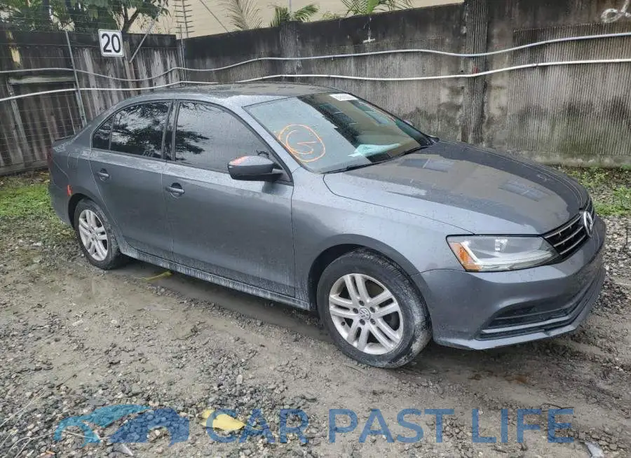 3VW2B7AJ3JM239783# 4