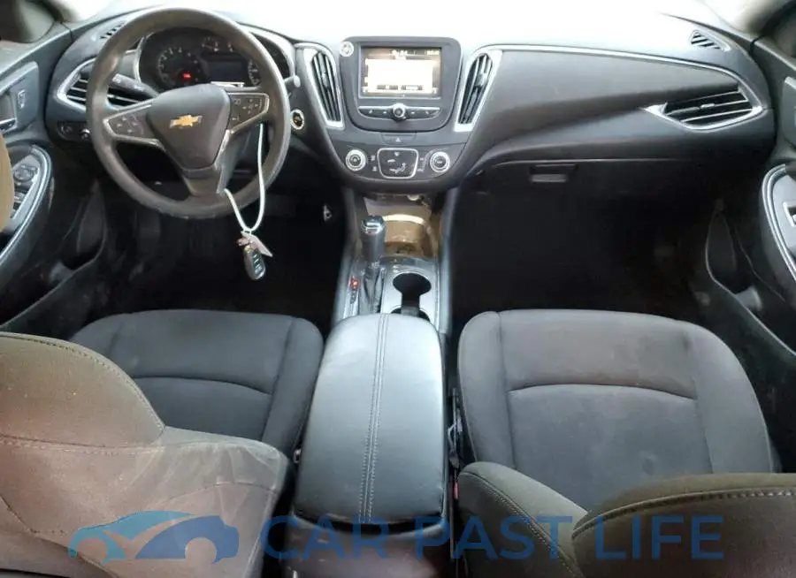1G1ZD5ST4JF116745# 8