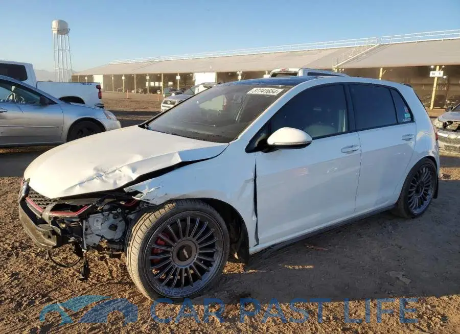 3VW5T7AU9LM011701# 1