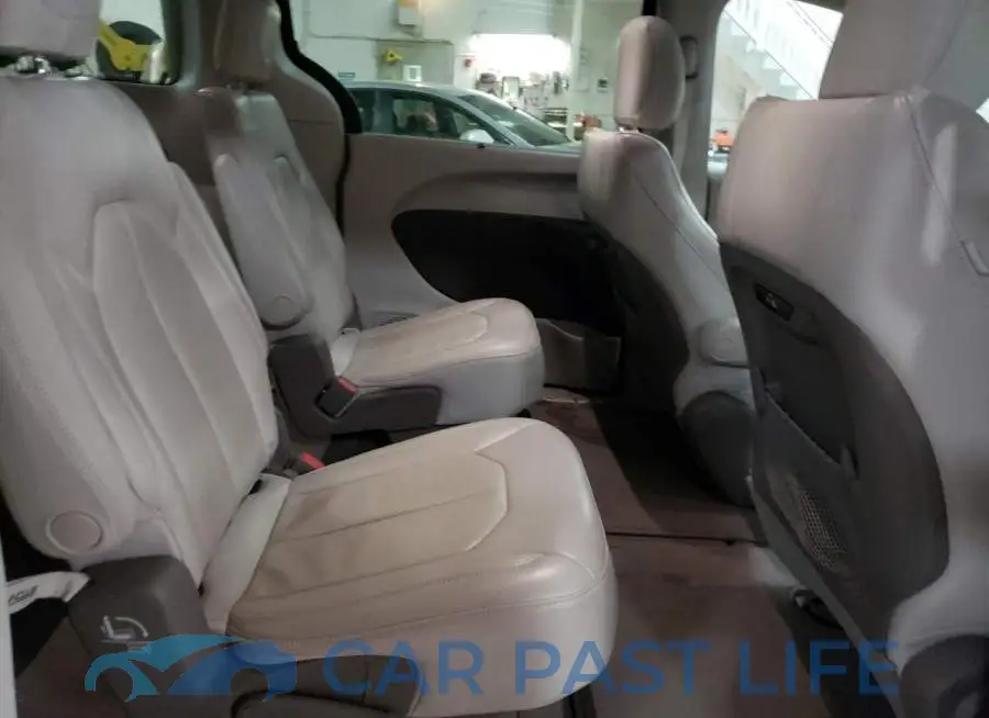 2C4RC1BG5MR509639# 11