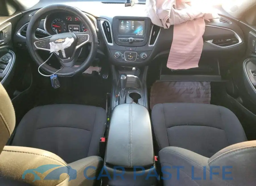 1G1ZD5ST3JF158243# 8