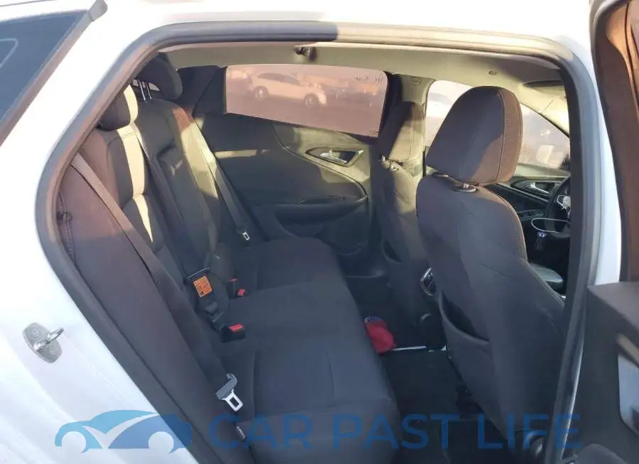1G1ZD5ST3JF158243# 10