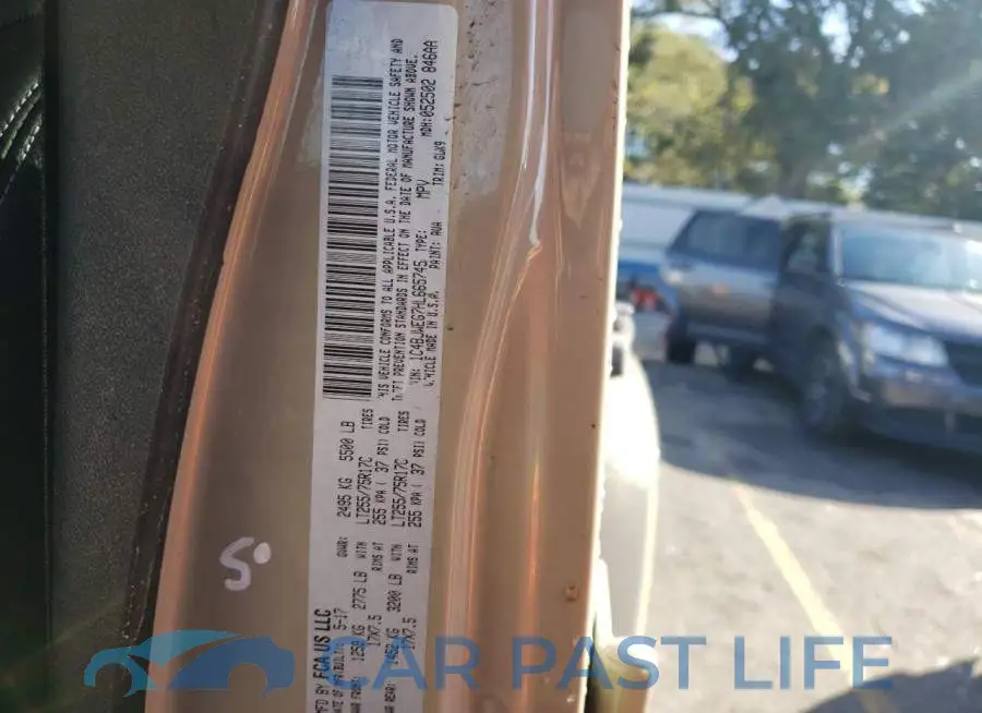1C4BJWEG7HL665745# 14