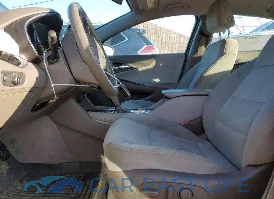 1G1ZD5ST9JF165181# 7