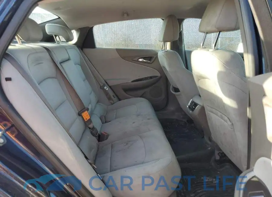1G1ZD5ST9JF165181# 10