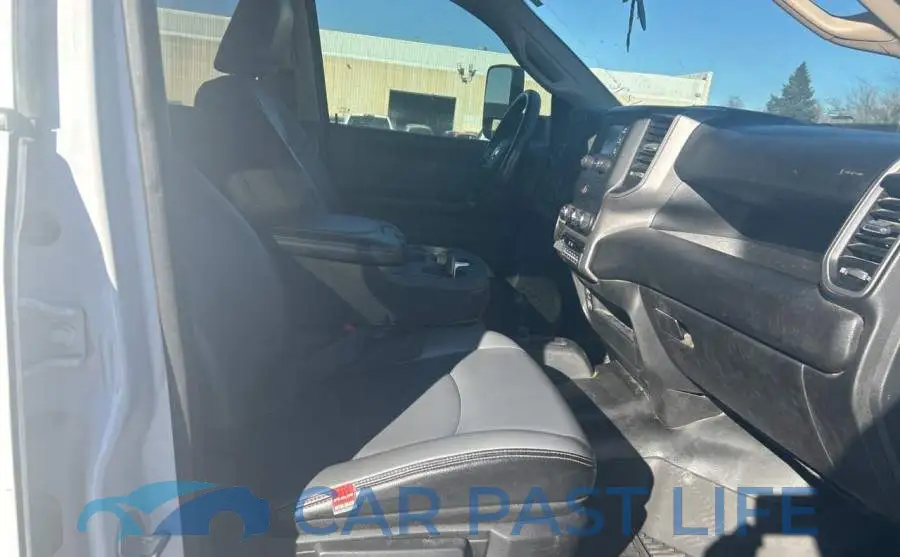 3C63RRGL0LG176688# 5