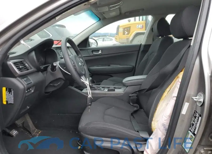 5XXGT4L35HG141188# 7